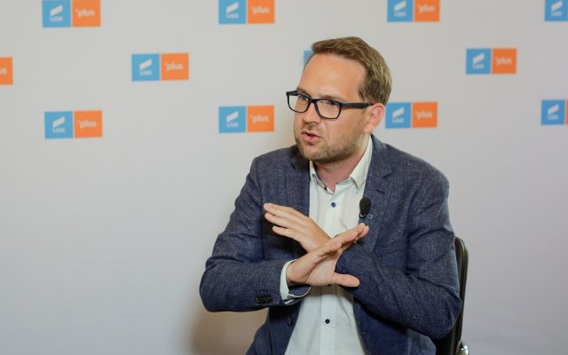 “Lepra de pui nazist” se adresează afaceristul Dan Dinu, primarului Timișoarei. Dominic Fritz : Nu voi permite ca un astfel de discurs să devină normalitate la Timișoara!