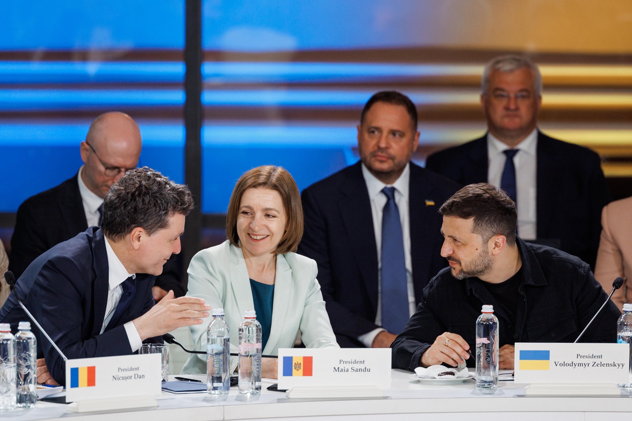 Maia Sandu împreună cu Volodimir Zelensky și Nicușor Dan da Odesa, în marja Summitului Ucraina – Europa de Sud-Est. Kiev, Chisinau si Bucuresti unite împotriva agresorilor criminali de la Moscova