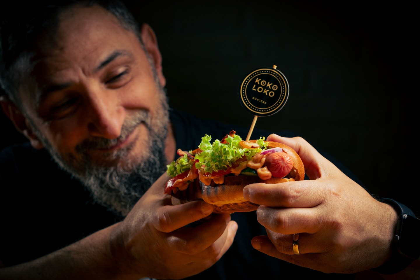KOKO LOKO Burgers Pub de la Orizont,  Drumul Taberei  : Savor the irresistible taste of our Hot Dog Koko Loko! Dive into flavor paradise!